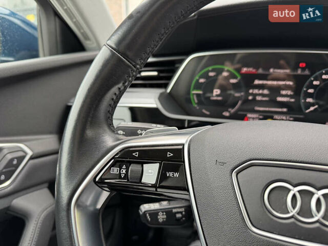 Синий Ауди E-Tron, объемом двигателя 0 л и пробегом 96 тыс. км за 24999 $, фото 39 на Automoto.ua