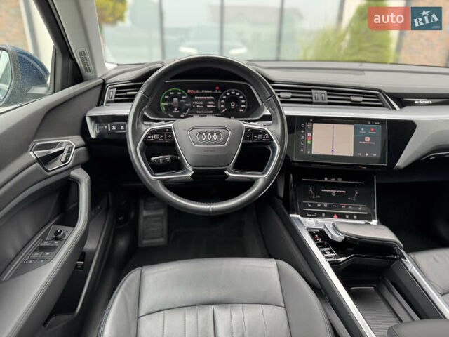 Синий Ауди E-Tron, объемом двигателя 0 л и пробегом 96 тыс. км за 24999 $, фото 4 на Automoto.ua