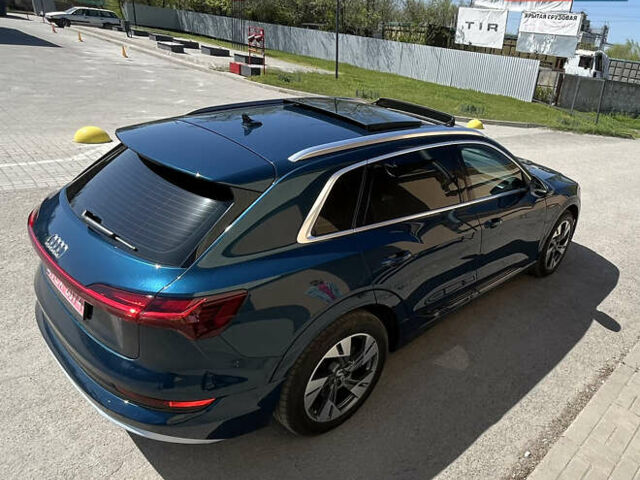 Синий Ауди E-Tron, объемом двигателя 0 л и пробегом 126 тыс. км за 25900 $, фото 56 на Automoto.ua