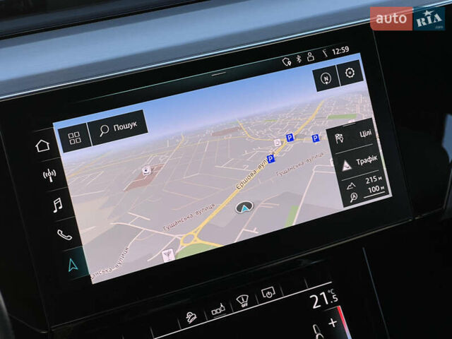 Синий Ауди E-Tron, объемом двигателя 0 л и пробегом 40 тыс. км за 36514 $, фото 76 на Automoto.ua