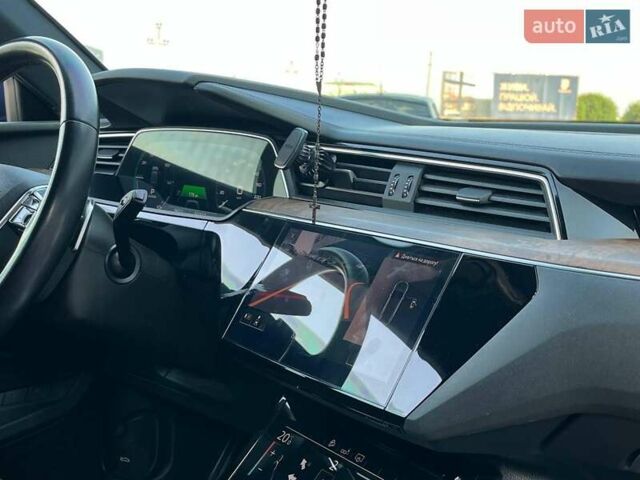 Синій Ауді E-Tron, об'ємом двигуна 0 л та пробігом 94 тис. км за 35790 $, фото 48 на Automoto.ua
