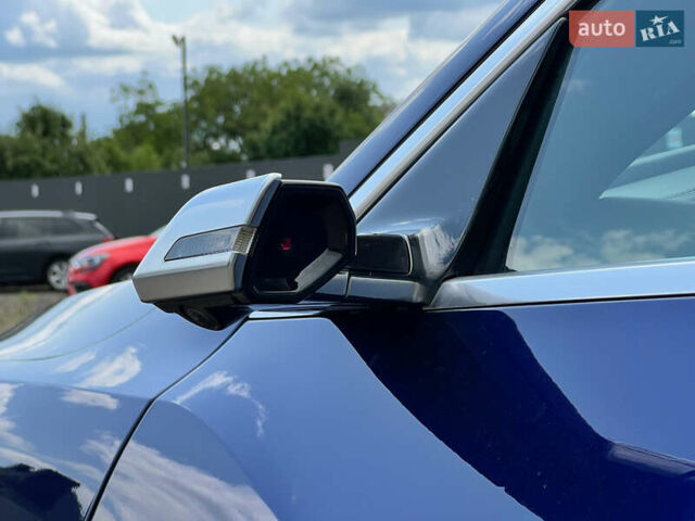 Синій Ауді E-Tron, об'ємом двигуна 0 л та пробігом 38 тис. км за 39511 $, фото 19 на Automoto.ua