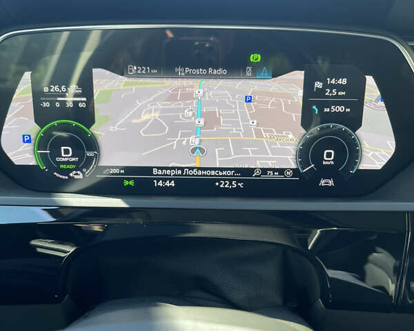 Синий Ауди E-Tron, объемом двигателя 0 л и пробегом 50 тыс. км за 29500 $, фото 7 на Automoto.ua