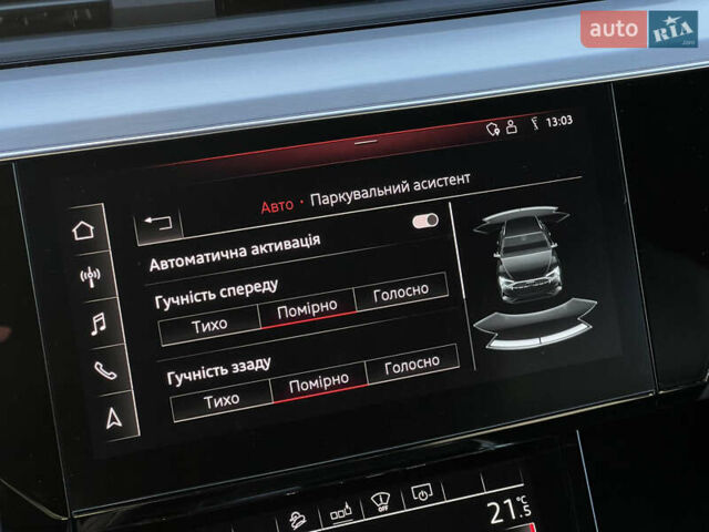 Синий Ауди E-Tron, объемом двигателя 0 л и пробегом 40 тыс. км за 36514 $, фото 94 на Automoto.ua