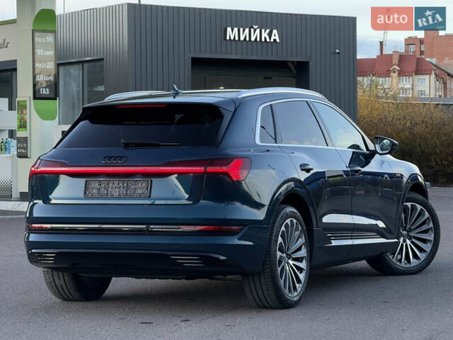 Синій Ауді E-Tron, об'ємом двигуна 0 л та пробігом 170 тис. км за 26499 $, фото 33 на Automoto.ua