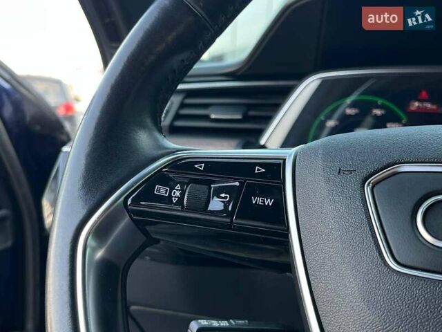 Синій Ауді E-Tron, об'ємом двигуна 0 л та пробігом 94 тис. км за 35790 $, фото 25 на Automoto.ua