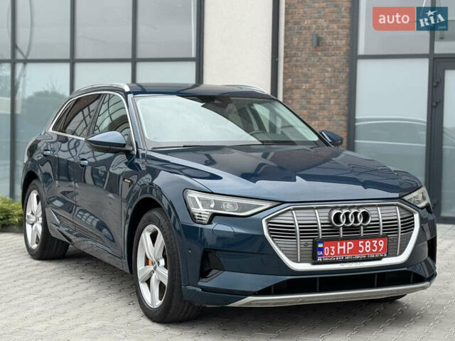 Синий Ауди E-Tron, объемом двигателя 0 л и пробегом 96 тыс. км за 25999 $, фото 17 на Automoto.ua