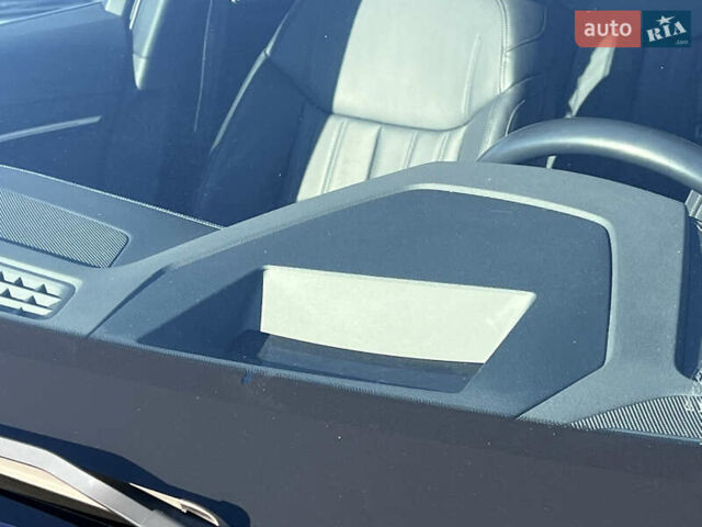Синий Ауди E-Tron, объемом двигателя 0 л и пробегом 40 тыс. км за 36514 $, фото 17 на Automoto.ua
