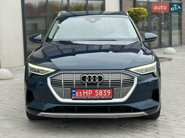 Синий Ауди E-Tron, объемом двигателя 0 л и пробегом 96 тыс. км за 25999 $, фото 15 на Automoto.ua
