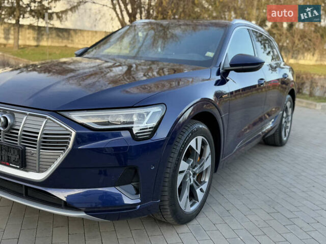 Синий Ауди E-Tron, объемом двигателя 0 л и пробегом 71 тыс. км за 28300 $, фото 43 на Automoto.ua