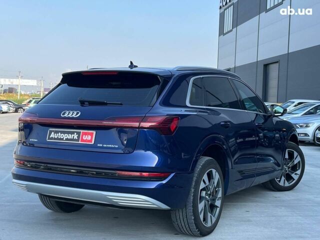 Синий Ауди E-Tron, объемом двигателя 0 л и пробегом 94 тыс. км за 35790 $, фото 8 на Automoto.ua