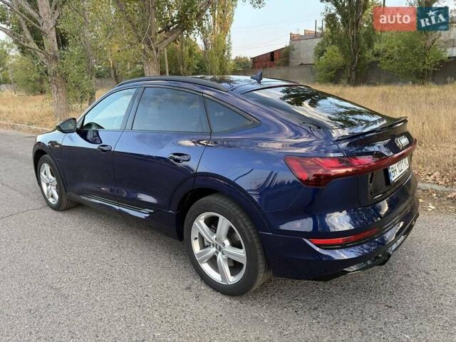Синий Ауди E-Tron, объемом двигателя 0 л и пробегом 53 тыс. км за 33700 $, фото 14 на Automoto.ua