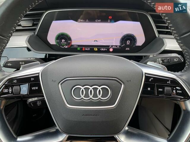 Синий Ауди E-Tron, объемом двигателя 0 л и пробегом 57 тыс. км за 38500 $, фото 63 на Automoto.ua