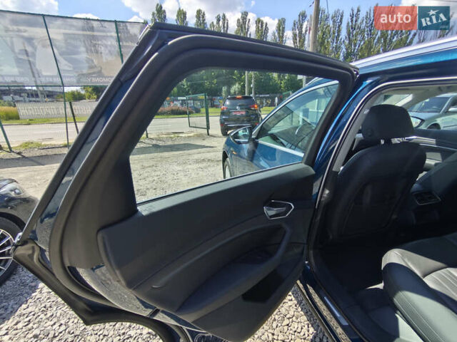 Ауди E-Tron 2020 в Киеве на Automoto.ua Синий Ауди E-Tron, объемом двигателя 0 л и пробегом 154 тыс. км за 29800 $, фото 13 на Automoto.ua