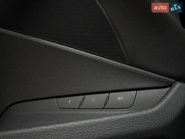 Синій Ауді E-Tron, об'ємом двигуна 0 л та пробігом 140 тис. км за 20900 $, фото 37 на Automoto.ua