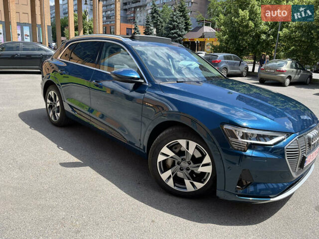 Синий Ауди E-Tron, объемом двигателя 0 л и пробегом 126 тыс. км за 25900 $, фото 123 на Automoto.ua