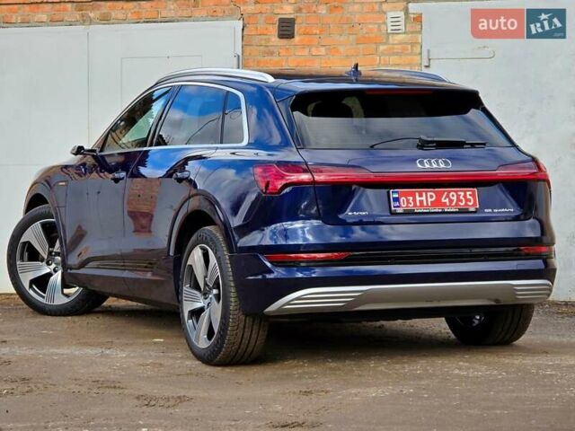 Синий Ауди E-Tron, объемом двигателя 0 л и пробегом 43 тыс. км за 39500 $, фото 2 на Automoto.ua