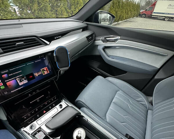 Синій Ауді E-Tron, об'ємом двигуна 0 л та пробігом 34 тис. км за 55000 $, фото 36 на Automoto.ua