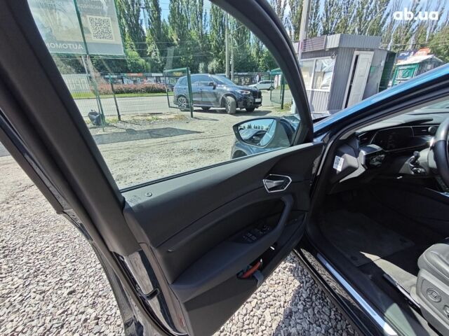 Синий Ауди E-Tron, объемом двигателя 0 л и пробегом 154 тыс. км за 29800 $, фото 9 на Automoto.ua