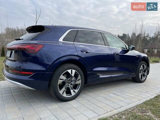 Синий Ауди E-Tron, объемом двигателя 0 л и пробегом 55 тыс. км за 37500 $, фото 8 на Automoto.ua