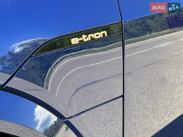 Синий Ауди E-Tron, объемом двигателя 0 л и пробегом 58 тыс. км за 43999 $, фото 33 на Automoto.ua