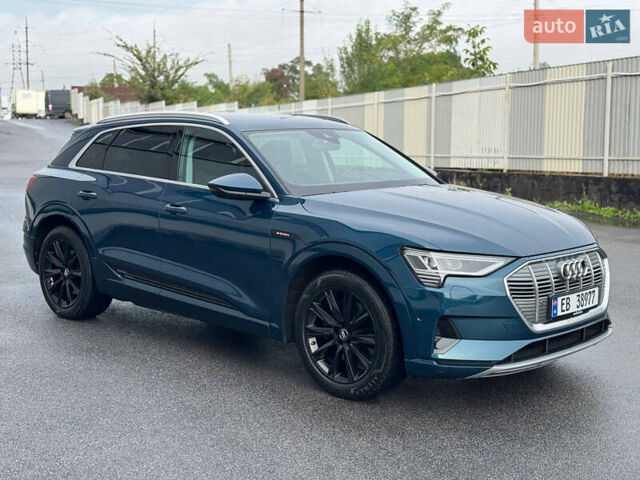 Синій Ауді E-Tron, об'ємом двигуна 0 л та пробігом 107 тис. км за 25000 $, фото 3 на Automoto.ua