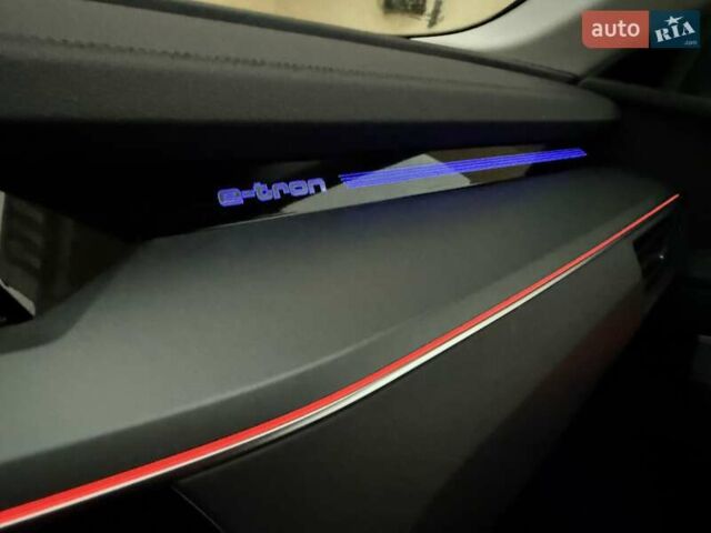 Синий Ауди E-Tron, объемом двигателя 0 л и пробегом 100 тыс. км за 29300 $, фото 22 на Automoto.ua
