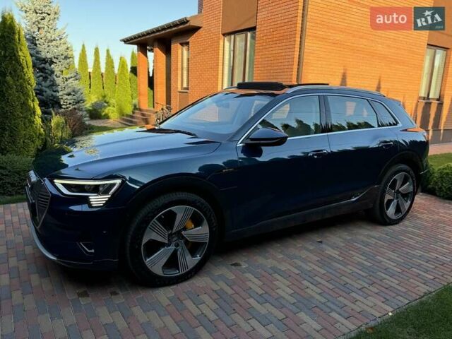Синий Ауди E-Tron, объемом двигателя 0 л и пробегом 47 тыс. км за 36500 $, фото 10 на Automoto.ua