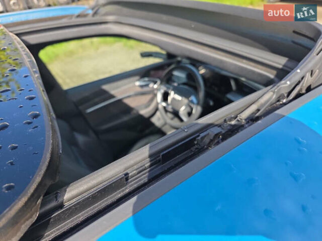 Синий Ауди E-Tron, объемом двигателя 0 л и пробегом 77 тыс. км за 33500 $, фото 3 на Automoto.ua