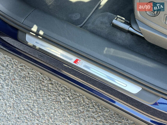 Синий Ауди E-Tron, объемом двигателя 0 л и пробегом 58 тыс. км за 43999 $, фото 56 на Automoto.ua