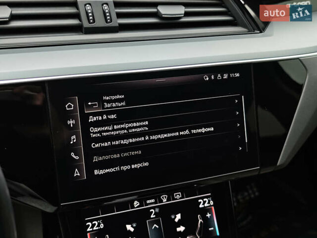 Синий Ауди E-Tron, объемом двигателя 0 л и пробегом 95 тыс. км за 34999 $, фото 46 на Automoto.ua