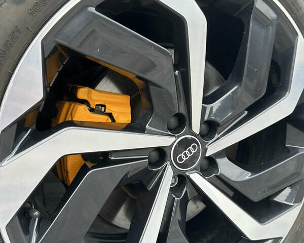 Синий Ауди E-Tron, объемом двигателя 0 л и пробегом 63 тыс. км за 39900 $, фото 13 на Automoto.ua
