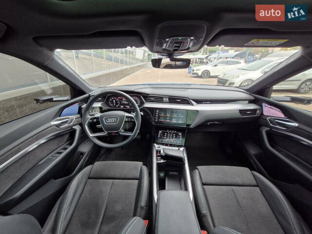 Синий Ауди E-Tron, объемом двигателя 0 л и пробегом 5 тыс. км за 58900 $, фото 14 на Automoto.ua