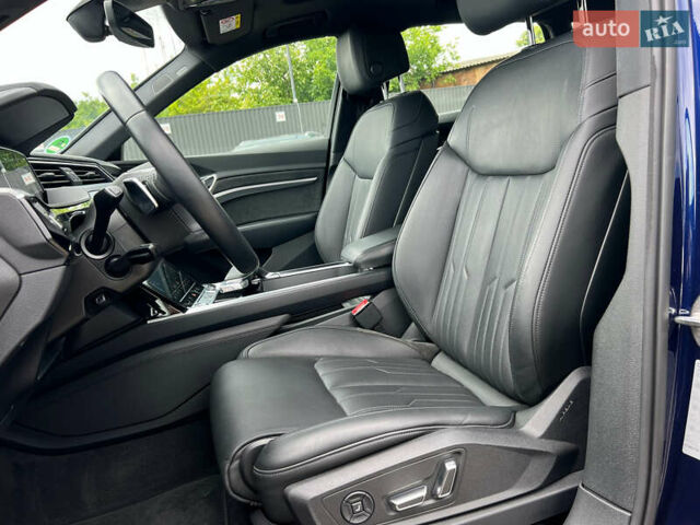 Синий Ауди E-Tron, объемом двигателя 0 л и пробегом 38 тыс. км за 39180 $, фото 32 на Automoto.ua