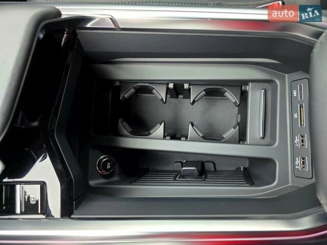 Синий Ауди E-Tron, объемом двигателя 0 л и пробегом 43 тыс. км за 39500 $, фото 28 на Automoto.ua