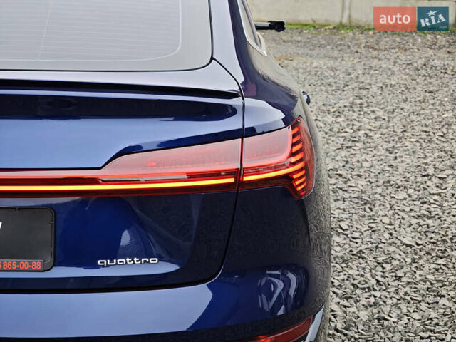 Синий Ауди E-Tron, объемом двигателя 0 л и пробегом 95 тыс. км за 34999 $, фото 23 на Automoto.ua