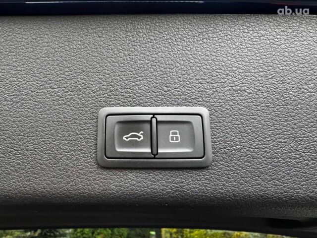 Синий Ауди E-Tron, объемом двигателя 0 л и пробегом 104 тыс. км за 33490 $, фото 36 на Automoto.ua