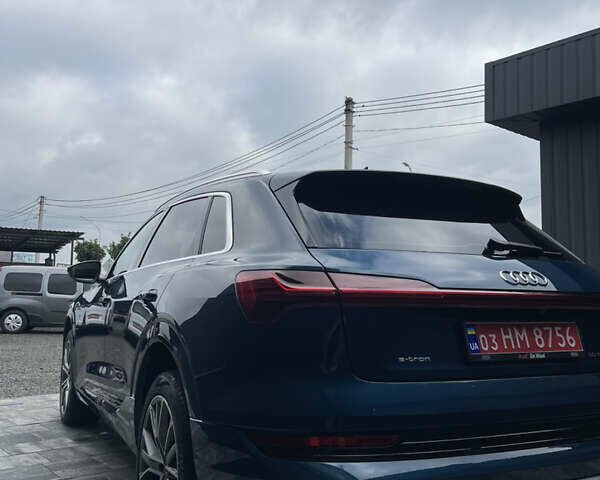 Синий Ауди E-Tron, объемом двигателя 0 л и пробегом 111 тыс. км за 26200 $, фото 7 на Automoto.ua