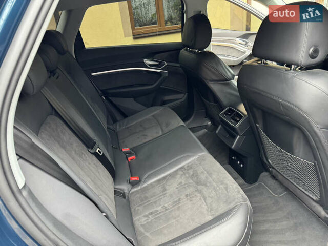 Синий Ауди E-Tron, объемом двигателя 0 л и пробегом 52 тыс. км за 35000 $, фото 12 на Automoto.ua