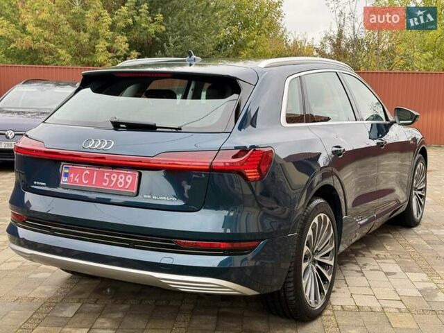 Синий Ауди E-Tron, объемом двигателя 0 л и пробегом 100 тыс. км за 29300 $, фото 4 на Automoto.ua