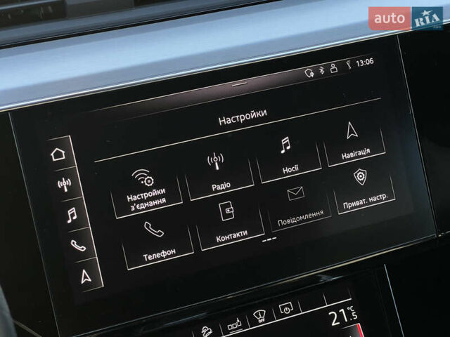 Синий Ауди E-Tron, объемом двигателя 0 л и пробегом 40 тыс. км за 36514 $, фото 105 на Automoto.ua