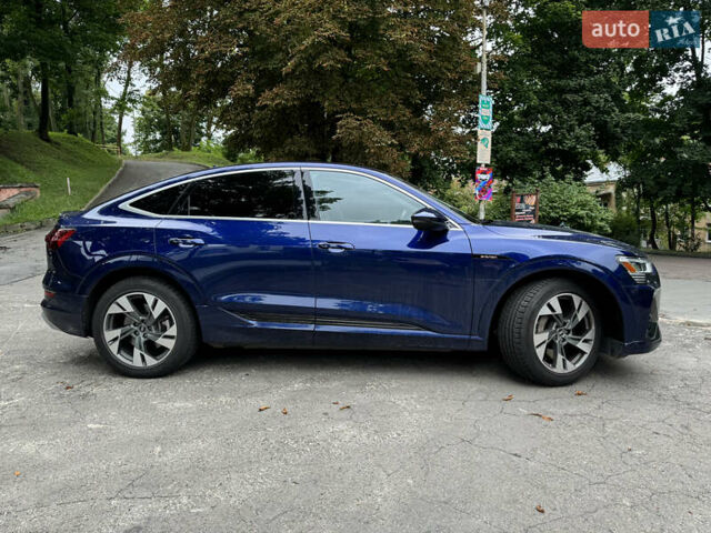Синий Ауди E-Tron, объемом двигателя 0 л и пробегом 55 тыс. км за 38500 $, фото 2 на Automoto.ua