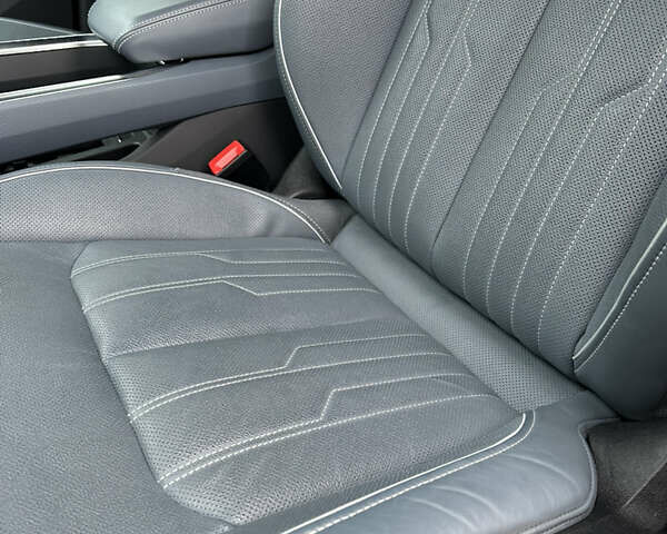 Синій Ауді E-Tron, об'ємом двигуна 0 л та пробігом 34 тис. км за 55000 $, фото 25 на Automoto.ua