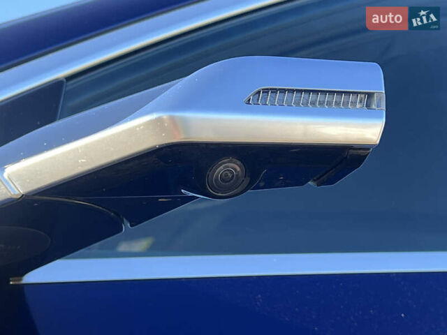 Синий Ауди E-Tron, объемом двигателя 0 л и пробегом 40 тыс. км за 36514 $, фото 16 на Automoto.ua