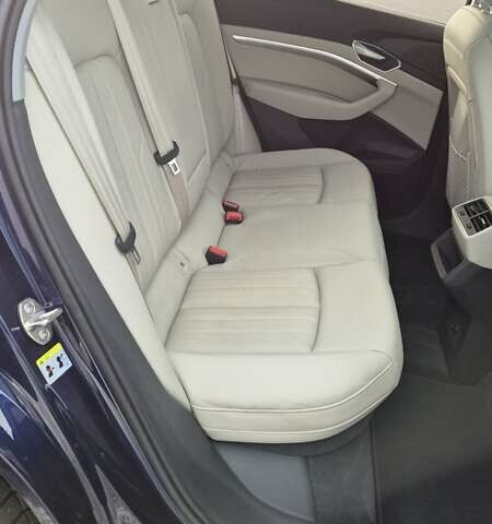 Ауди E-Tron 2020 в Днепре (Днепропетровске) на Automoto.ua Синий Ауди E-Tron, объемом двигателя 0 л и пробегом 47 тыс. км за 36000 $, фото 18 на Automoto.ua