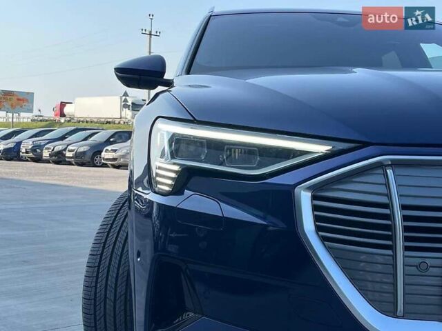 Синій Ауді E-Tron, об'ємом двигуна 0 л та пробігом 94 тис. км за 35790 $, фото 1 на Automoto.ua