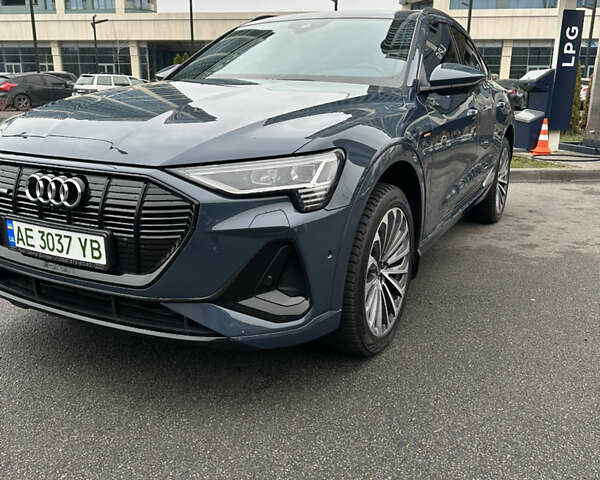 Синій Ауді E-Tron, об'ємом двигуна 0 л та пробігом 34 тис. км за 55000 $, фото 18 на Automoto.ua
