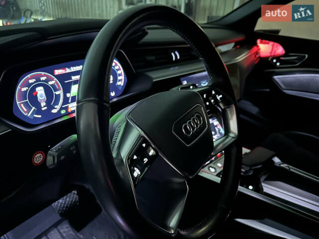 Синий Ауди E-Tron, объемом двигателя 0 л и пробегом 65 тыс. км за 38000 $, фото 23 на Automoto.ua