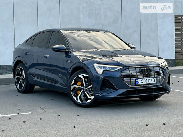 Синій Ауді E-Tron, об'ємом двигуна 0 л та пробігом 58 тис. км за 48777 $, фото 5 на Automoto.ua