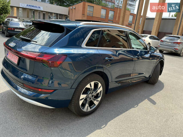 Синий Ауди E-Tron, объемом двигателя 0 л и пробегом 126 тыс. км за 25900 $, фото 107 на Automoto.ua
